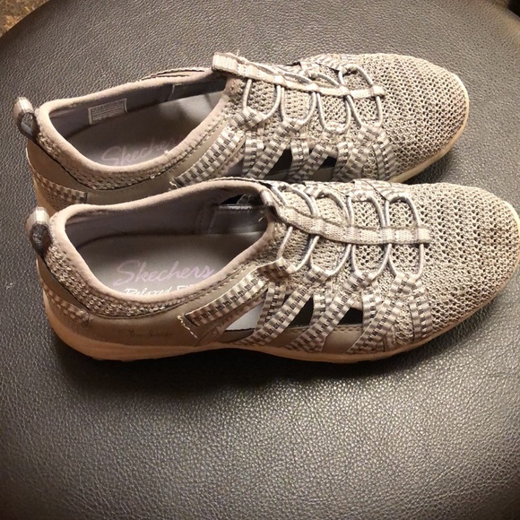 Sketchers relaxed fit luxe foam grey size 7 - Picture 3 of 7